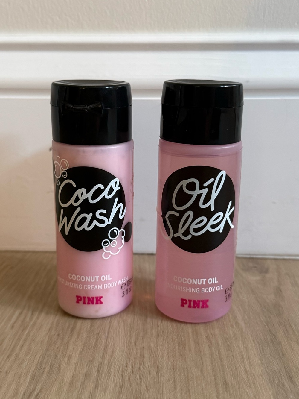VS Pink Coconut Oil Body Wash & Body Oil Set